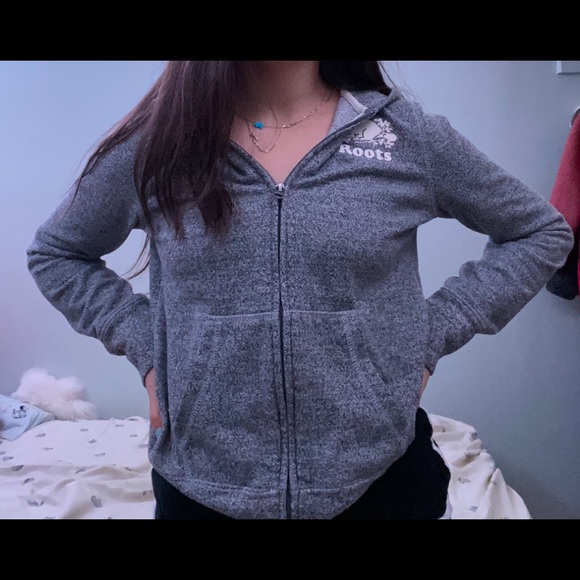 Roots Sweaters - Roots zip up